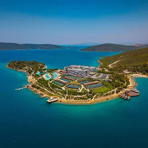 Feriested La Blanche Island Bodrum *****