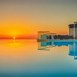 Hotel Ax The Palace *****